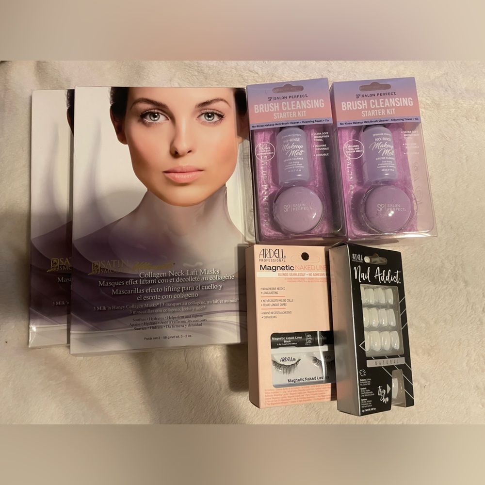 Purple Brush Cleansing Starter Kit with Matching Skincare Accessories